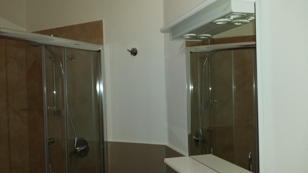 Residenze Glorenza Apartman Bolzano Szoba fotó