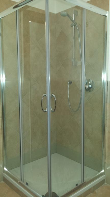 Residenze Glorenza Apartman Bolzano Szoba fotó